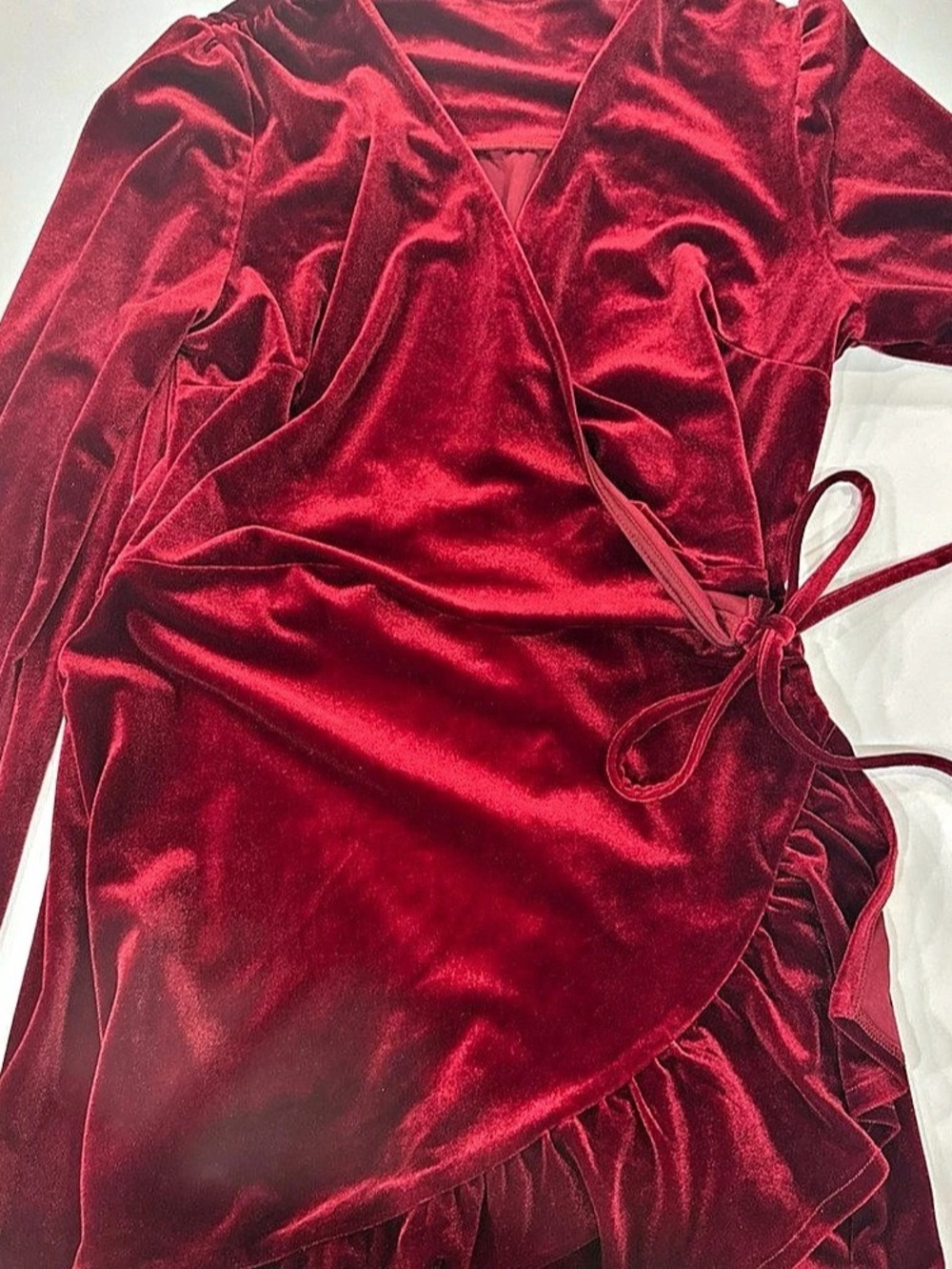 Halara V-Neck Long Sleeve Wrapped Ruffle Hem Casual Velvet Dress Velvet